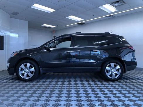 Used 2013 Chevrolet Traverse LTZ AWD/4WD image 12
