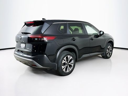 Used 2023 Nissan Rogue SV image 9