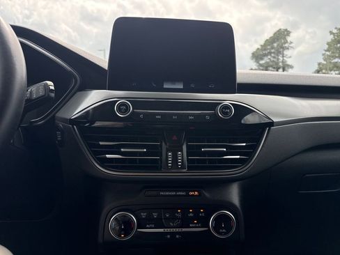 Used 2024 Ford Escape Active image 24