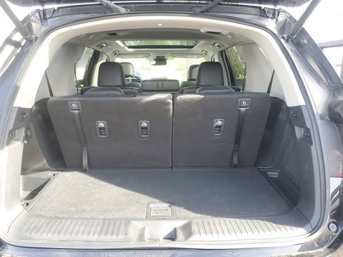 Certified 2025 Honda Pilot Touring image 31
