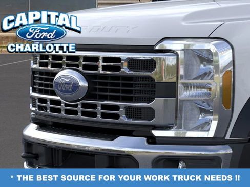 New 2026 Ford F600 4x4 Regular Cab Super Duty w/ XL Chrome Package image 17