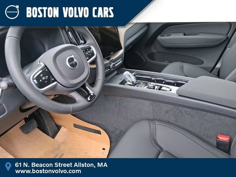 New 2026 Volvo XC60 B5 Plus w/ Protection Package Premier AWD/4WD image 10