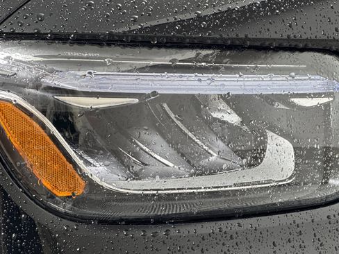 Certified 2024 Mercedes-Benz GLB 250 4MATIC image 10