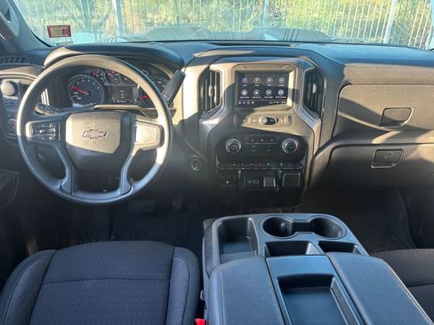 Used 2023 Chevrolet Silverado 1500 Custom Trail Boss image 5