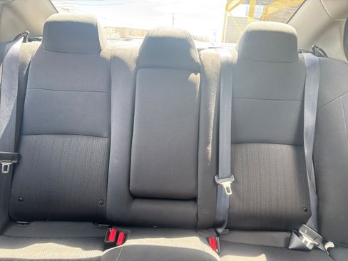 Used 2025 Nissan Altima 2.5 SV FWD image 36