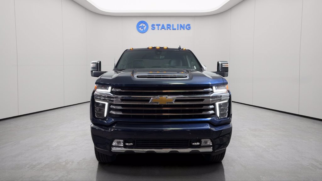 Used 2022 Chevrolet Silverado 2500 High Country w/ Technology Package AWD/4WD image 16