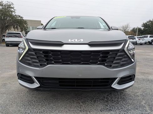 Used 2023 Kia Sportage LX image 9