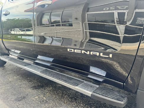 Used 2020 GMC Sierra 1500 Denali w/ Technology Package AWD/4WD image 37