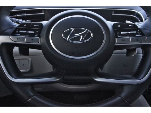 Used 2023 Hyundai Tucson Limited FWD image 17