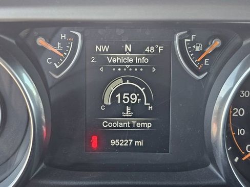 Used 2019 Jeep Wrangler Sport image 11