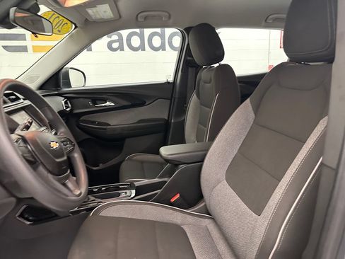 Used 2021 Chevrolet TrailBlazer LS AWD/4WD image 21
