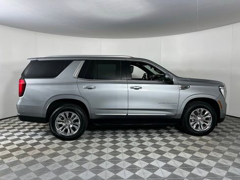 Used 2025 GMC Yukon Denali image 5