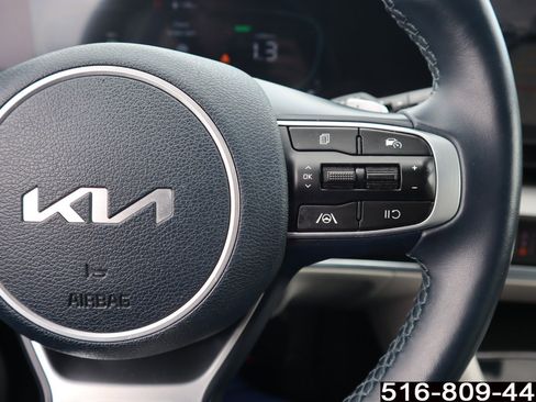 Used 2023 Kia Sportage EX image 20