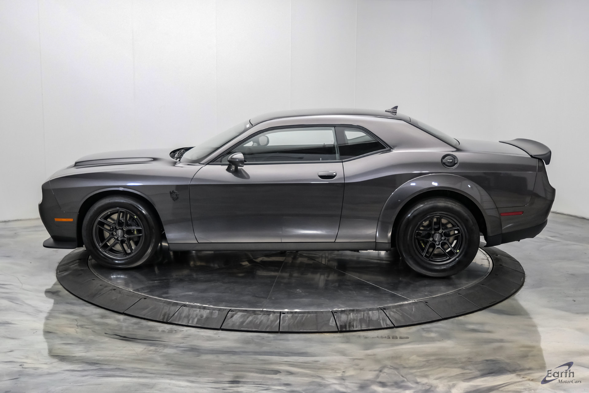 Used 2023 Dodge Challenger SRT Hellcat Redeye RWD image 8