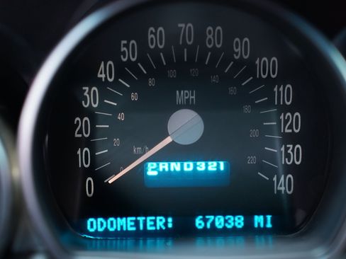 Used 2005 Chevrolet SSR image 37