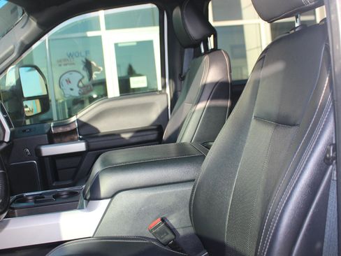 Used 2022 Ford F250 Lariat w/ Chrome Package AWD/4WD image 12