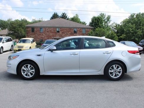 Used 2018 Kia Optima LX FWD image 5