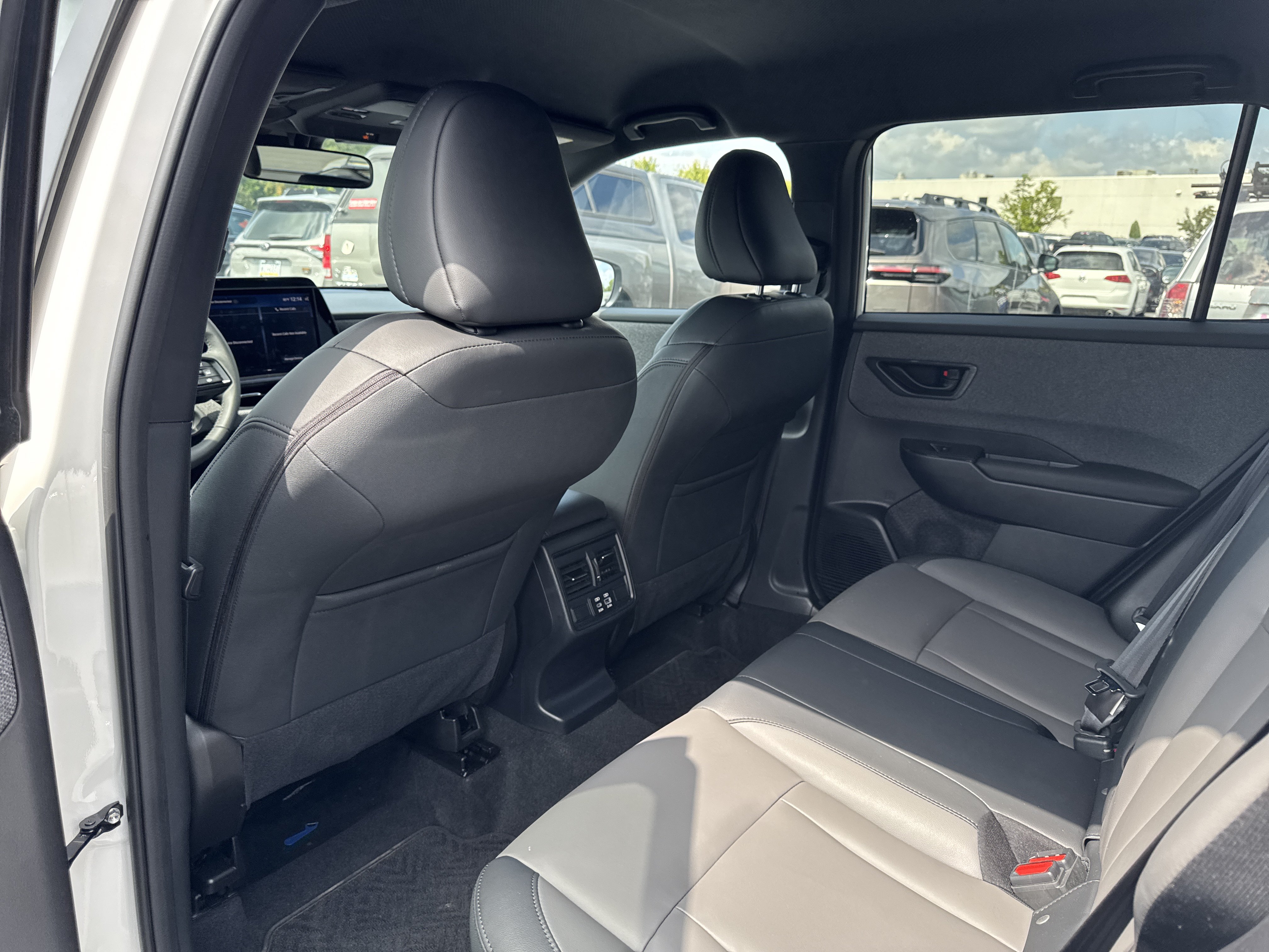 Certified 2026 Subaru Outback Premium AWD/4WD image 22