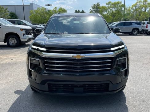 New 2026 Chevrolet Traverse LT FWD image 2