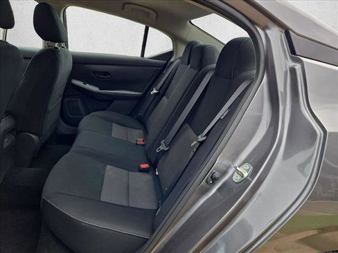 Used 2025 Nissan Sentra SV w/ All-Weather Package FWD image 17