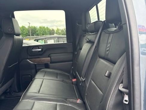 Used 2020 Chevrolet Silverado 2500 High Country w/ Technology Package AWD/4WD image 7