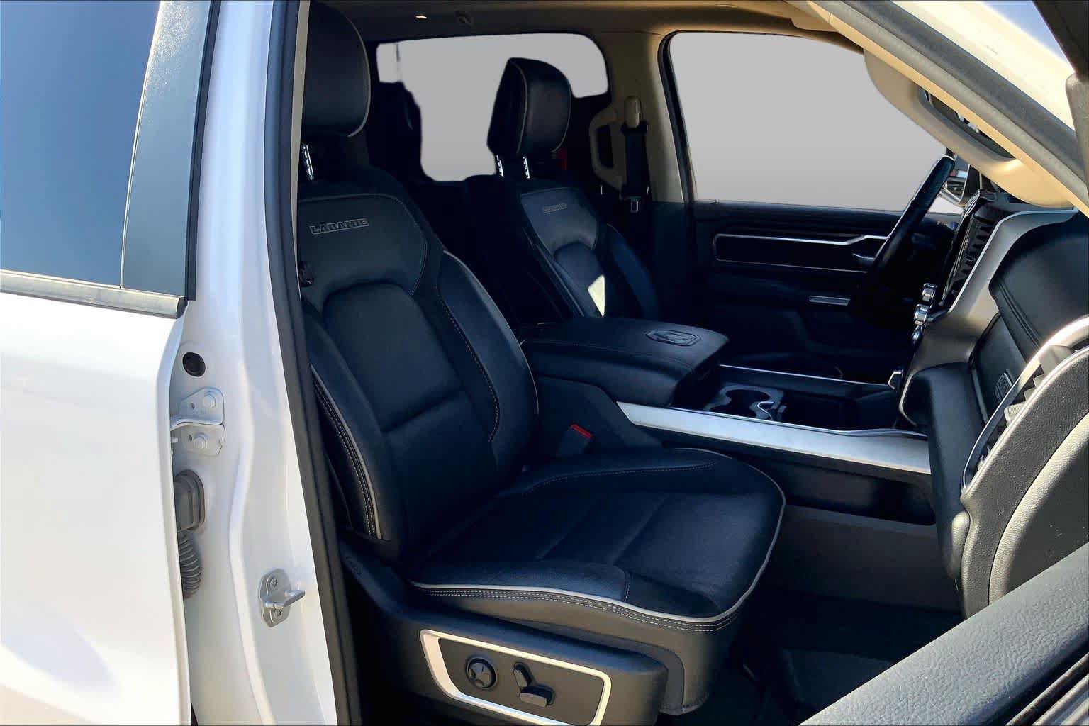 Used 2021 RAM 1500 Laramie w/ Laramie Southwest Edition AWD/4WD image 9