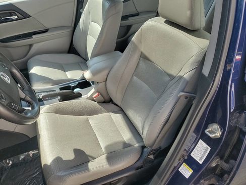 Used 2015 Honda Accord EX-L image 10