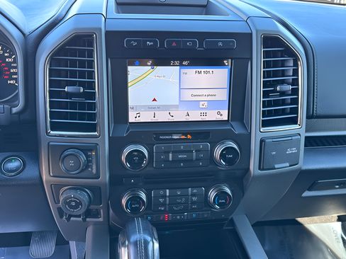 Used 2018 Ford F150 Raptor w/ Equipment Group 802A Luxury AWD/4WD image 7
