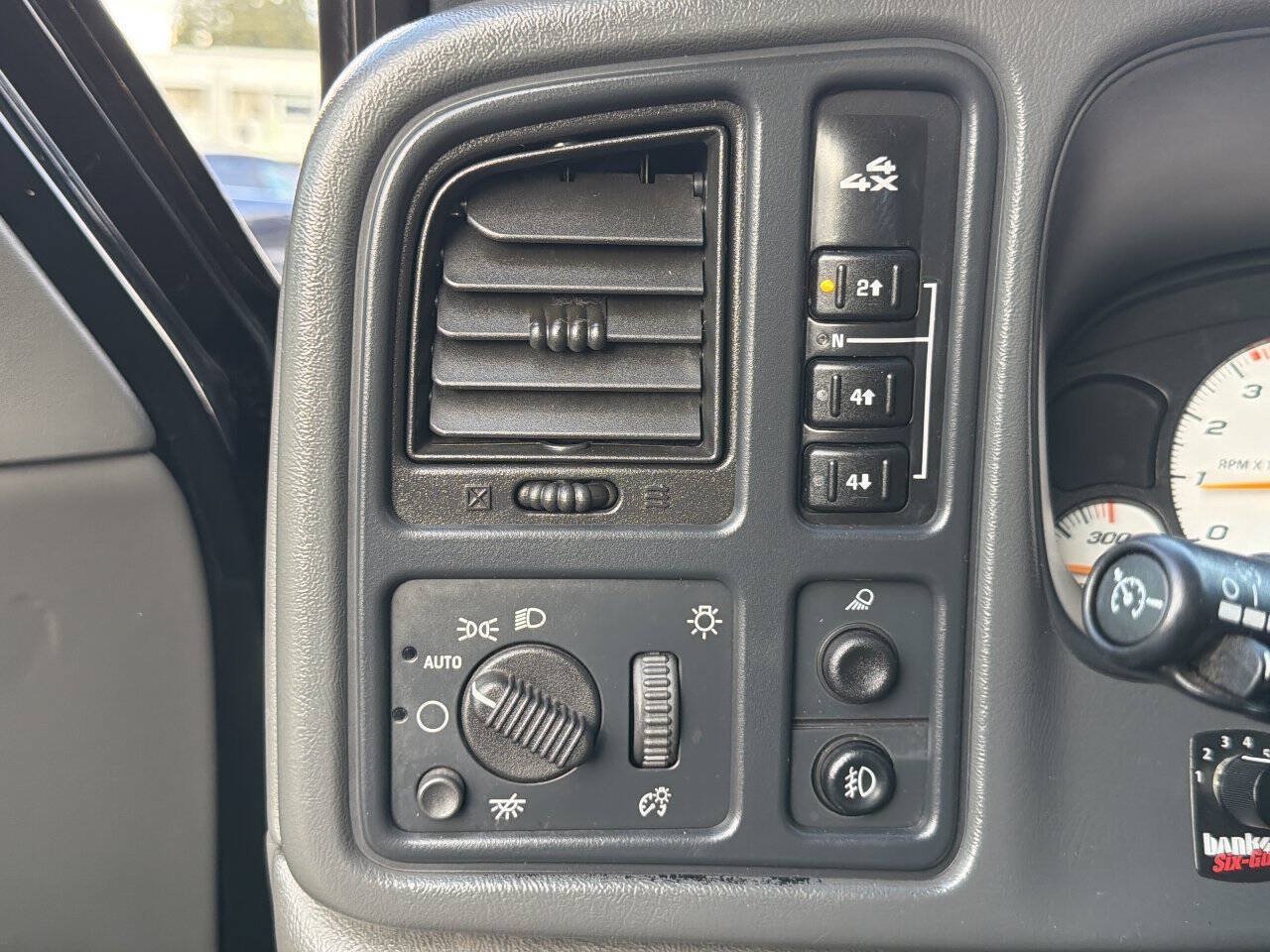 Used 2003 GMC Sierra 2500 SLT AWD/4WD image 43