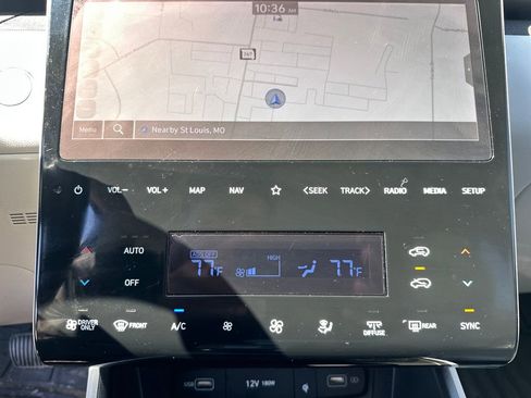 Used 2024 Hyundai Tucson SEL AWD/4WD image 49