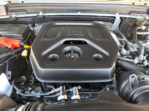 Used 2024 Jeep Wrangler Unlimited Rubicon 4xe w/ Technology Group image 52