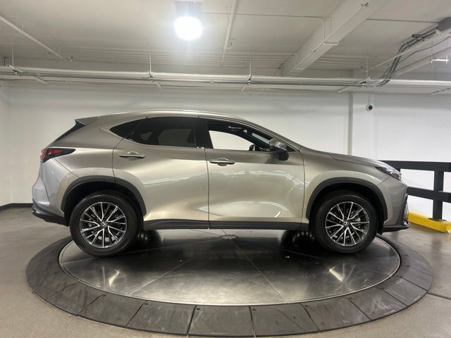 Used 2024 Lexus NX 350 AWD image 10
