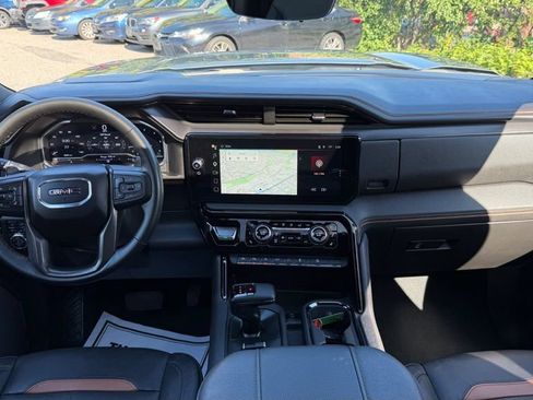 Used 2025 GMC Sierra 1500 AT4 w/ AT4 Premium Package AWD/4WD image 24