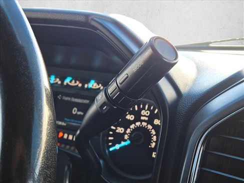 Used 2019 Ford F150 XLT w/ Equipment Group 302A Luxury image 15