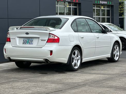 Used 2009 Subaru Legacy 2.5i Limited AWD/4WD image 3