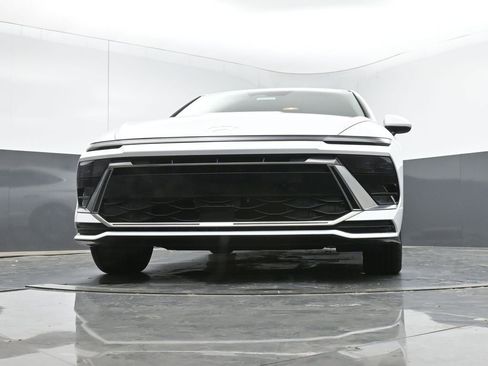New 2026 Hyundai Sonata SEL FWD image 9