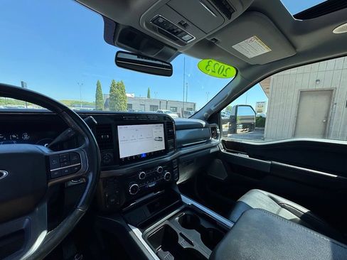 Used 2023 Ford F250 Lariat w/ Lariat Ultimate Package AWD/4WD image 31