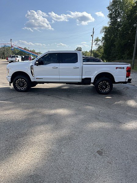 Used 2024 Ford F250 Platinum AWD/4WD image 4