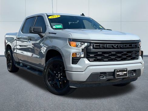 Used 2024 Chevrolet Silverado 1500 Custom w/ Turbomax Blackout Package AWD/4WD image 33
