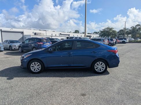 Used 2019 Hyundai Accent SE image 6