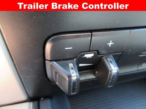 Used 2017 RAM 1500 Big Horn AWD/4WD image 19