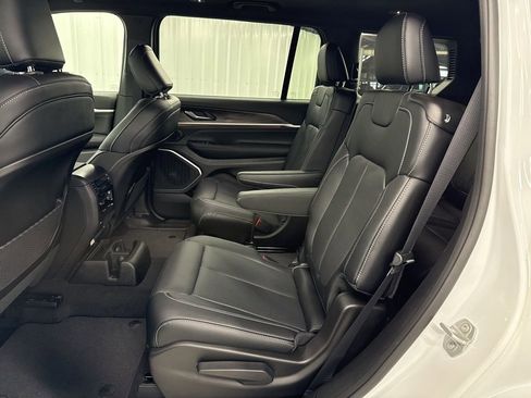 New 2026 Jeep Grand Cherokee L Limited AWD/4WD image 14