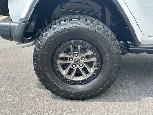 Certified 2024 Jeep Wrangler Unlimited Rubicon 392 AWD/4WD image 21