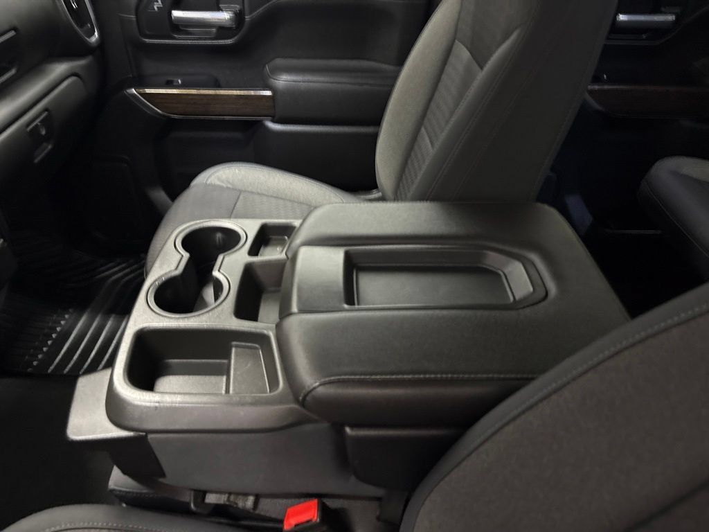Used 2019 GMC Sierra 1500 SLE w/ Preferred Package AWD/4WD image 19