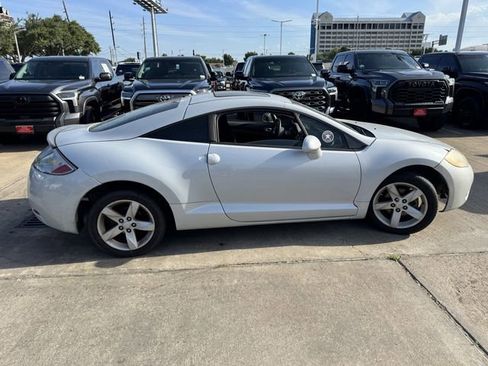 Used 2006 Mitsubishi Eclipse GS FWD image 4