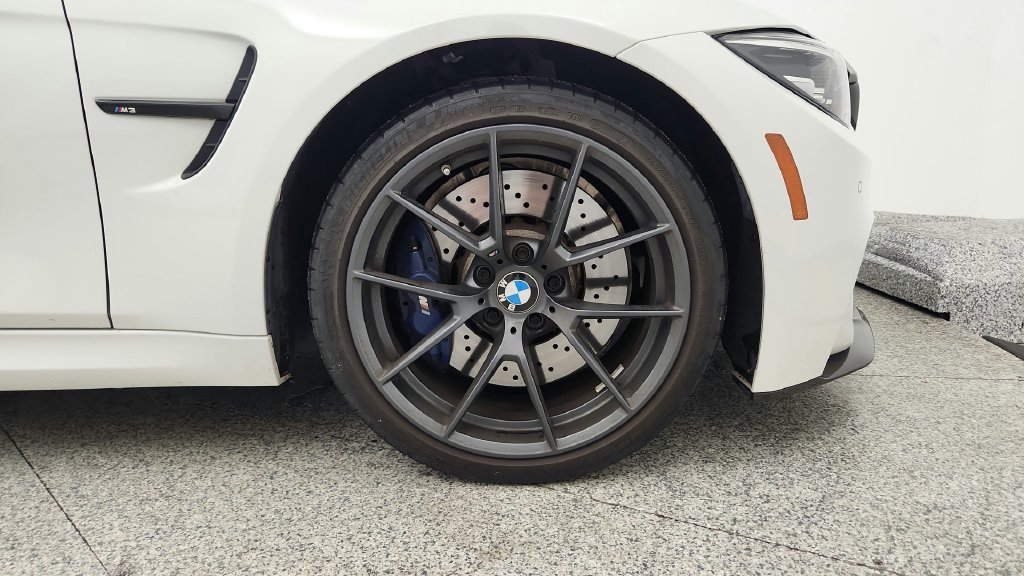 Used 2018 BMW M3 CS w/ Executive Package RWD image 31