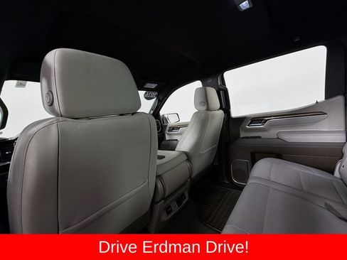 Used 2026 Chevrolet Silverado 1500 RST AWD/4WD image 10