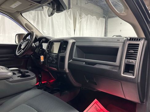 Used 2016 RAM 2500 Tradesman w/ Chrome Appearance Group image 53