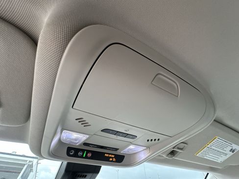 Used 2020 GMC Terrain Denali w/ Denali Premium Package image 16