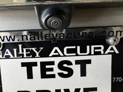 Used 2023 GMC Yukon SLT image 46